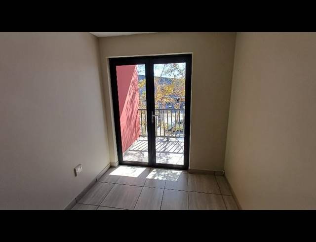 INDUSTRIAL PROPERTY TO RENT IN HENNOPSPARK